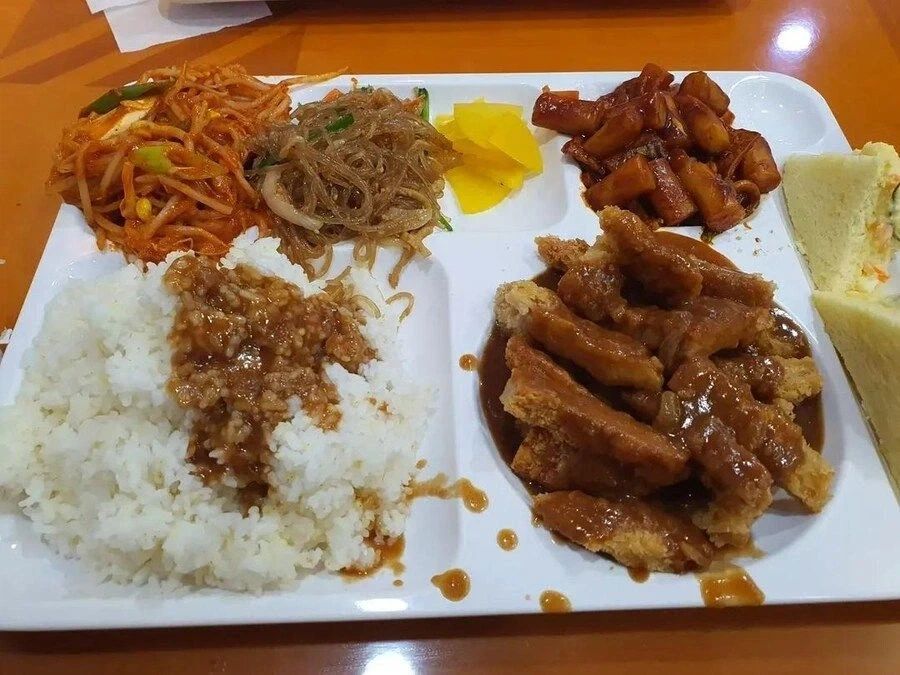호불호 갈리는 7000원 무한리필 식당.jpg - 이미지 5