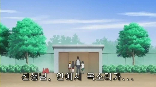 어두운 곳에선 눈이 진짜 안 보이는 여학생 때문에 범죄자로 오해 받은 남학생 - 이미지 5