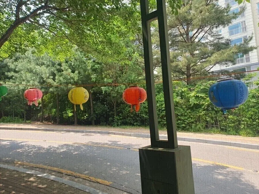 봇치) 이.. 인간은 살아있기 때문에 번뇌하는거라고 생각해요!
