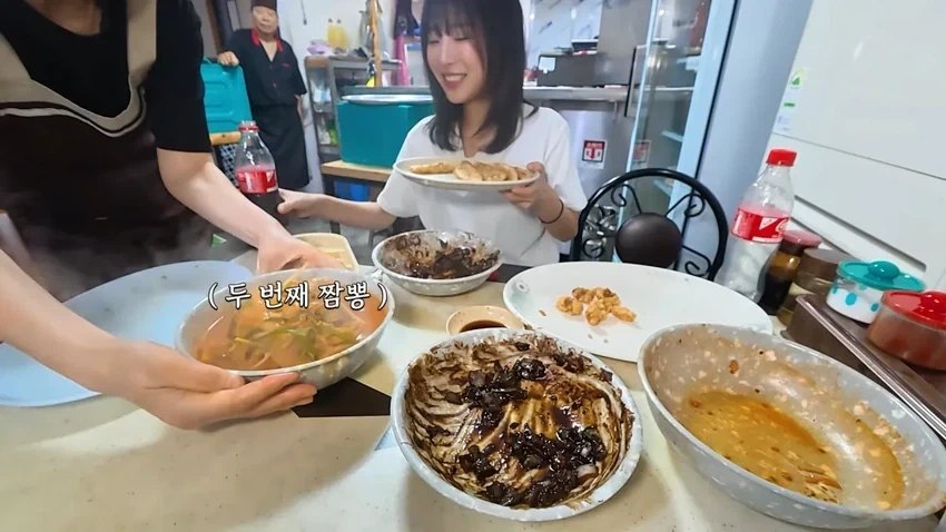 강릉 55년 중국집가서 먹방한 쯔양.jpg - 이미지 41