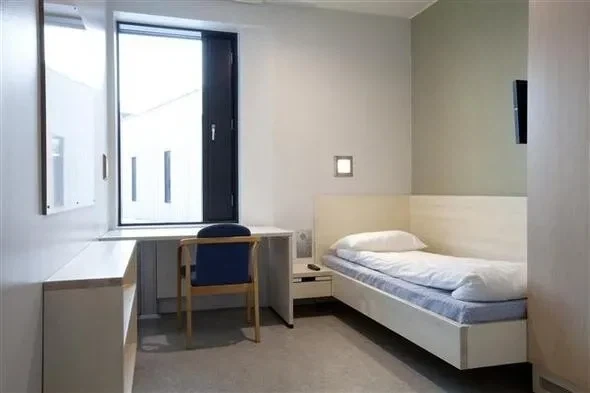 ???:"범죄자의 인권을 보호하는 나라는 대한민국 밖에 없다!" - 이미지 3