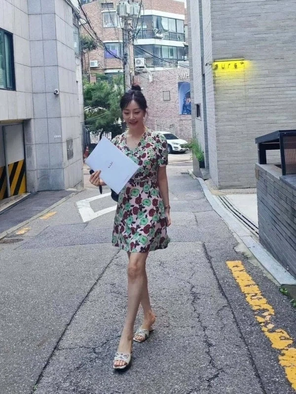 53살 누나 사귈수 있다?