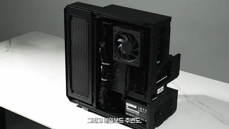 완전 새로운 컨셉의 케이스 - 이미지 2
