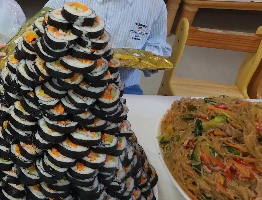 호불호 갈리는 유치원 생일상.jpg - 이미지 3