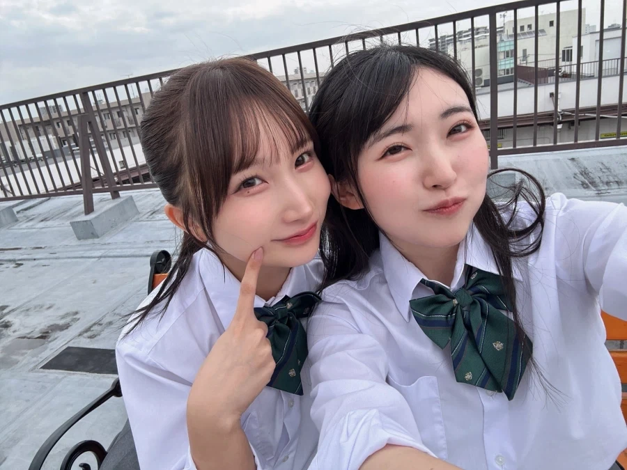 AV 여배우 유라카나 & 미나즈키 히카루