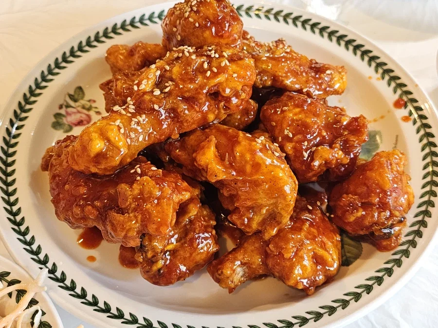 오래된 노포 치킨집 특.jpg - 이미지 2