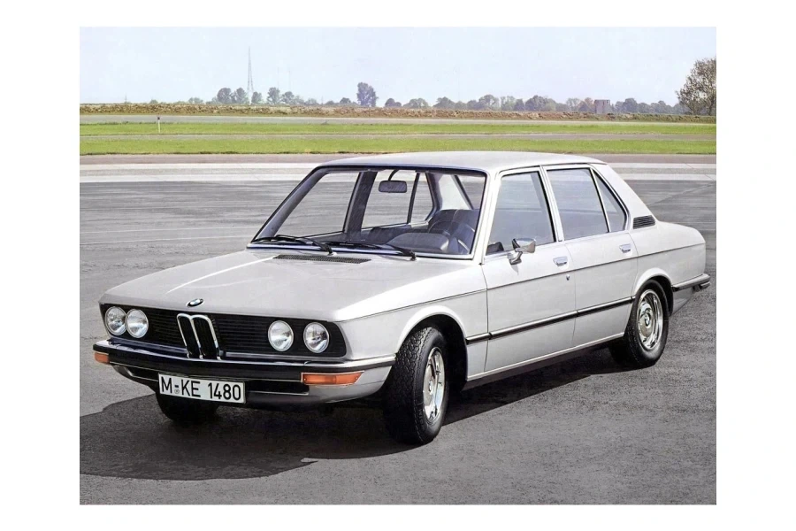 다시 보는 옛날 BMW 5시리즈 - 이미지 3