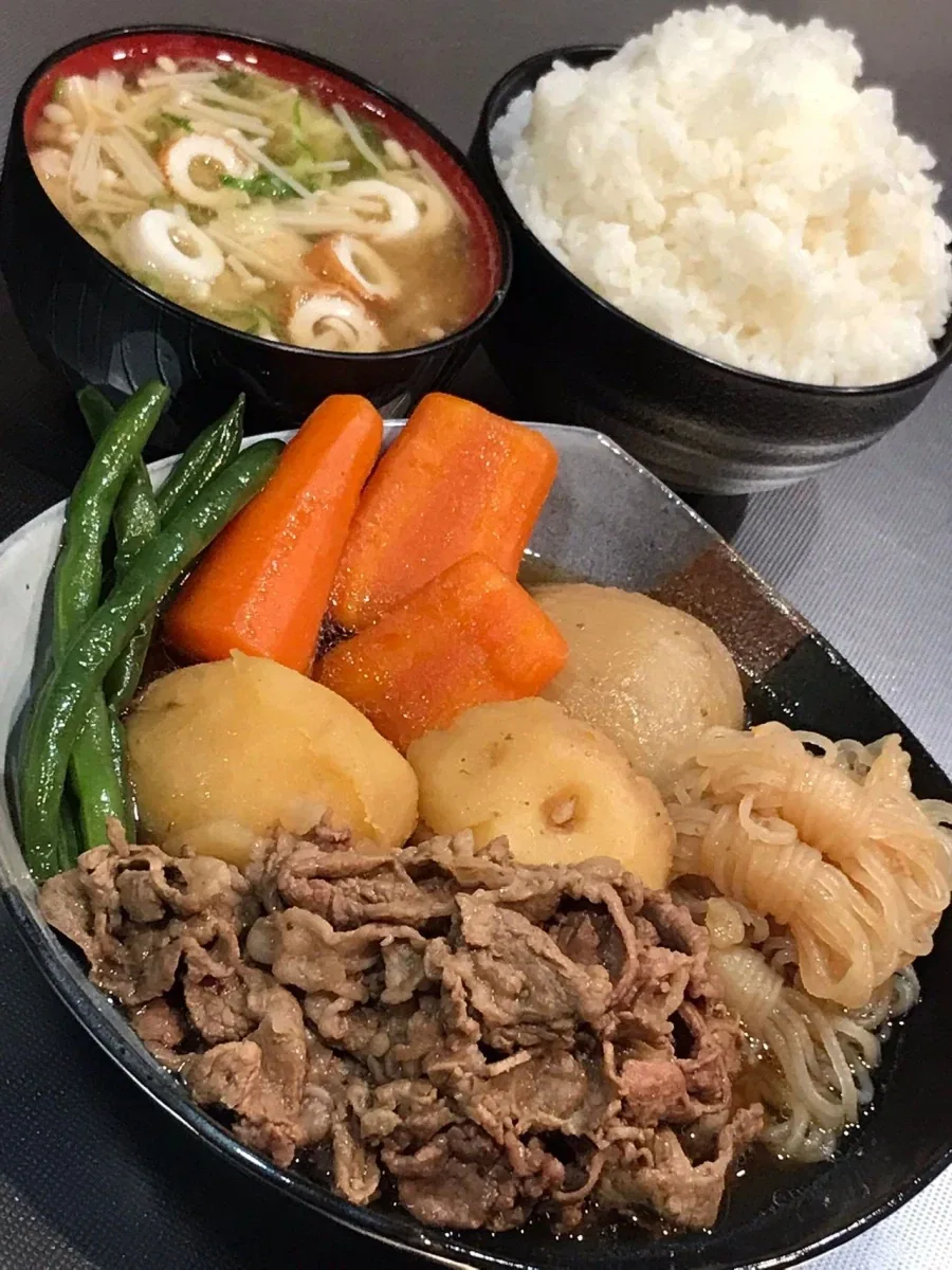 의외로 일본 창작물 여자력 단골 소재