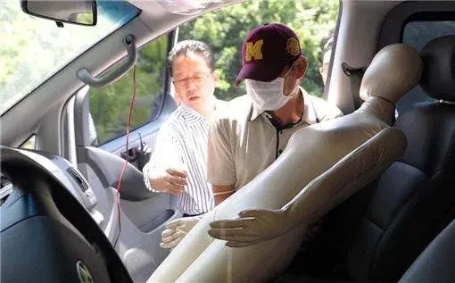 뺑소니 교통사고로 사망 후 버려진 초등학생에게 총상이 있던 이유.jpg - 이미지 7