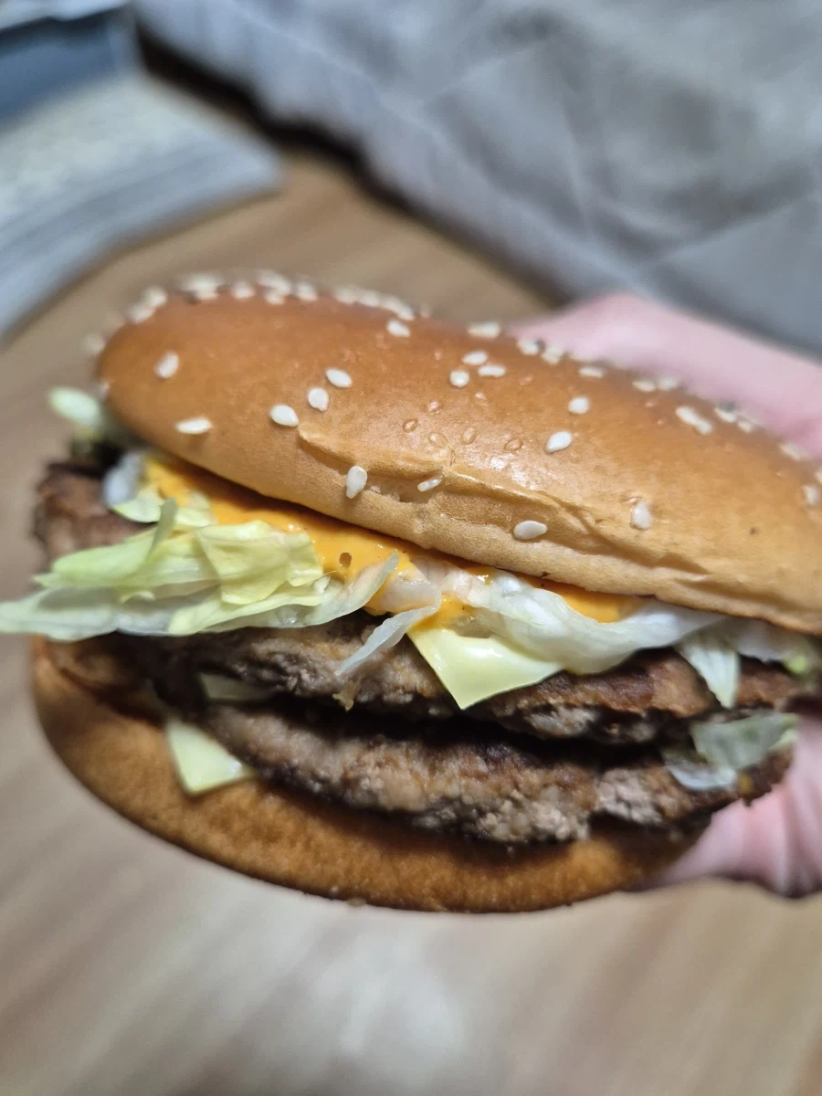 맥도날드신상 빅아치버거 먹어봄