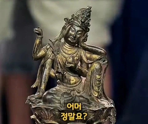 경매에서 10만원 주고 산 불상의 엄청난 가치.jpg - 이미지 24