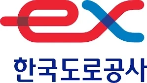 고속도로 휴게소에서 오리 로봇 장난감 파는 아저씨