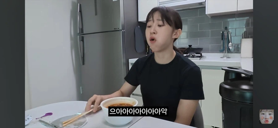 일반인이 애니를 보면 생기는 일 - 이미지 13
