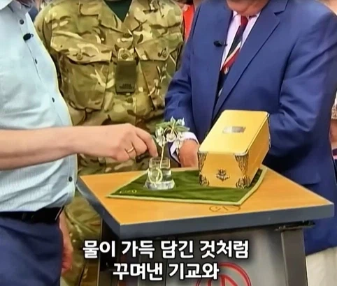 전쟁용사들을 위해 헌정한 파베르제 최고 걸작의 엄청난 가치.jpg - 이미지 13
