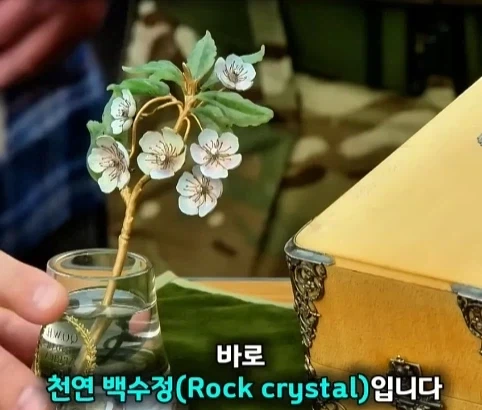 전쟁용사들을 위해 헌정한 파베르제 최고 걸작의 엄청난 가치.jpg - 이미지 18