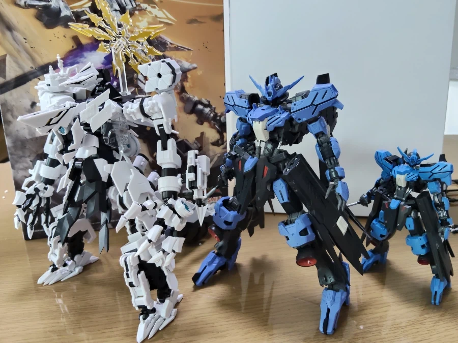 [갓 브레이브] MODEROID 다아트 가조립 + 건프라 사이즈 비교 사진