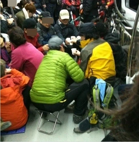 10년 전 지하철에서 자주 보인 광경