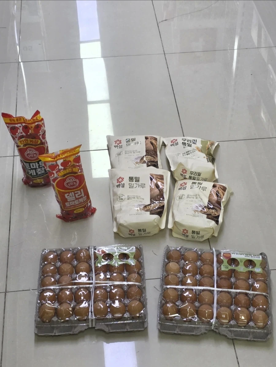 중학교 졸업식날 졸업생들 물건을 압수한 선생.jpg - 이미지 3