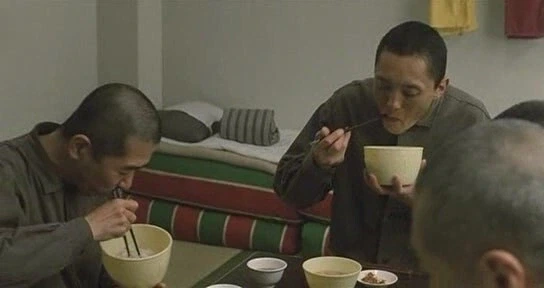 교도소 생활에 익숙해진 범죄자의 독백 - 이미지 23