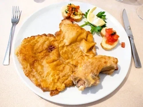 "다 돈가스 아니야, 잘봐...커틀릿 계열 요리인데 잘 보면 구분될거임" - 이미지 5