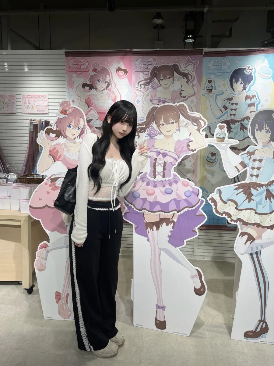 헐 벗지 않았으니까 야한게 아닙니다.jpg