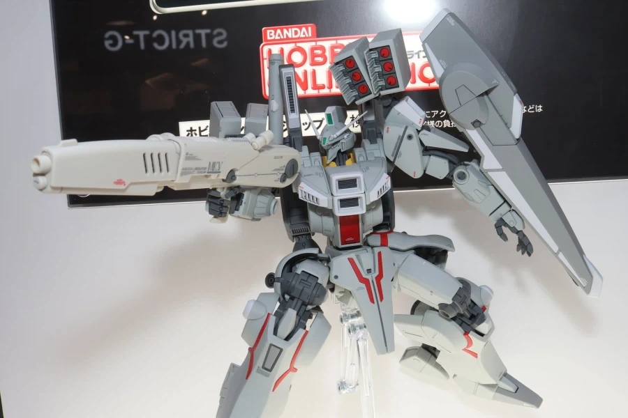 MG 건담 Mk-Ⅴ 연방 컬러 도쿄점 전시 사진 - 이미지 4